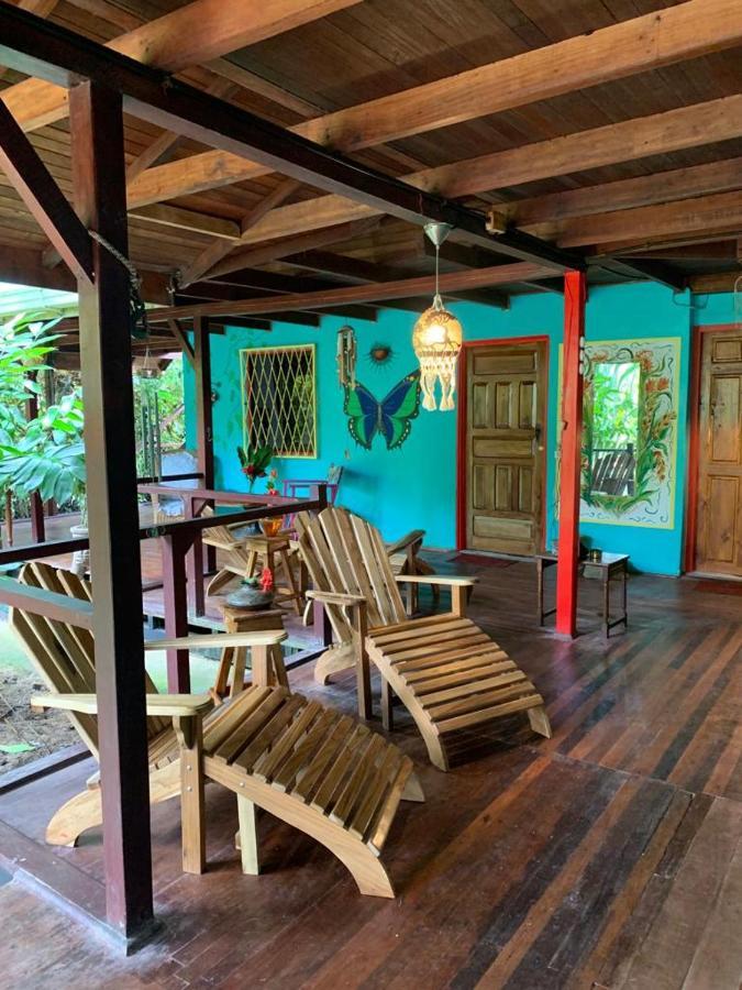 Bed and Breakfast Casa Mambo Cahuita Exterior foto